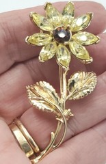 Vintage Edlee Brooch Pin- Stunning floral flower Mid-century Brooch- Dazzling