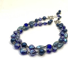 Vintage TRIFARI Cobalt Blue Glass Bead Necklace 2 Tier Peacock Iridescent Silver