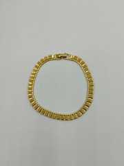 7.25″ Monet Signed Gold Tone Expandable Bracelet Rectangular Link
