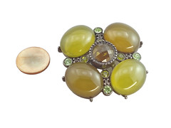 1 beautiful Vintage Cabochon pin brooch pendant, rhinestones, 2in span