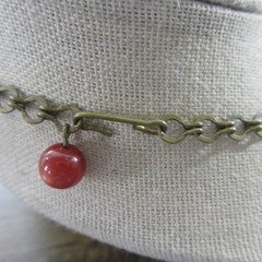 Vintage Thermoset Necklace Red Gold Tone 18 Inch