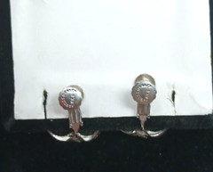 Apple Earrings Clip On Screw Back Accessocraft N.Y.C. SilverTone Teacher #J3-W