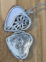 VINTAGE THAI Sterling Silver Mother of Pearl Markasite Heavy Locket 17” Chain
