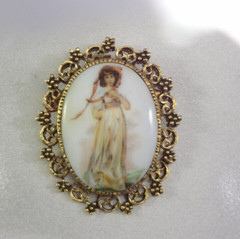 Vtg Porcelain Oval Picture Young Maiden Golden Toned Metal Brooch Pin Pendant!