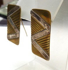 1 5/8″ VINTAGE PHYLLIS WOODS MIXED METAL STERLING SILVER BRASS ARTISAN EARRINGS