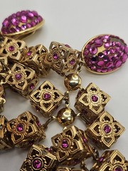As Is Repair Vintage Retro Goldntone Pink Crystals Dangle Clip On Earrings