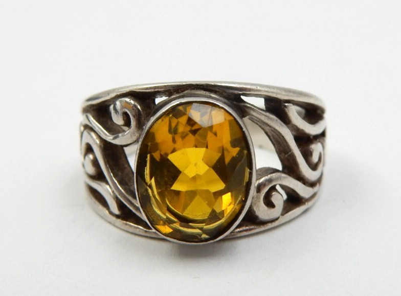 VINTAGE CITRINE STERLING SILVER SETTING HIPPY ART FASHION RING ~ SIZE: 8