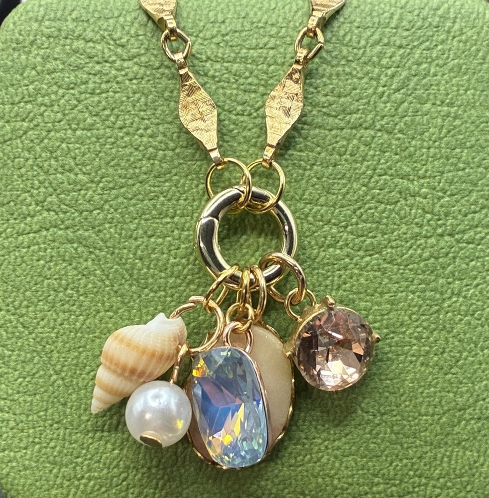 Gorgeous Vintage Sun, Sand, Sea & Sky Charms on Vtg Gold Plated Chain Necklace