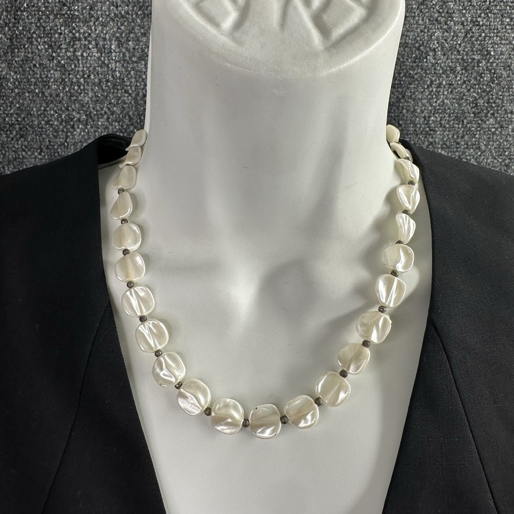 Vintage Medici Abalone Shell Single Strand Necklace Estate