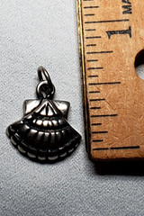 Vintage 925 Silver Seashell .75in tall Charm Vacation w/jump ring FREE SHIPPING