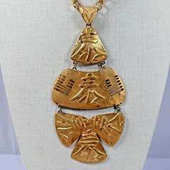 Vintage Castlecliff Necklace Bib Style Brutalist Gold Tone Statement Pendant 16″