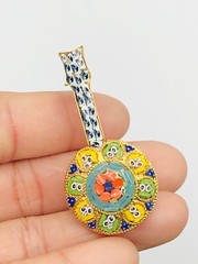 Vtg Micro Mosaic Blue Green Red Yellow White Flower Mandolin Music Pin Brooch