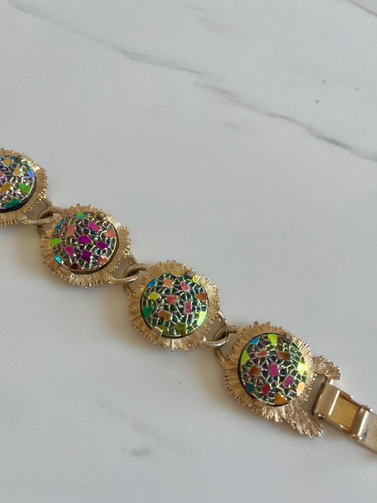 Vintage Judy Lee Poured Glass Iridescent Crystal bracelet 7.5” Gold tone Signed