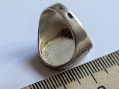Vintage men’s signet ring sterling silver 925 Size 8.5 Weight 4.55 g.