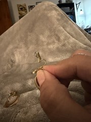 Vintage Woman’s Gold Circle / Hoop Dangle Clip On Earrings