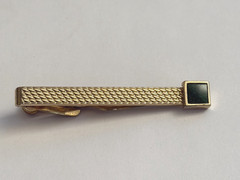 Nice Vintage Swank Mid Century MCM Modernist Jade Stone Tie Bar Clip