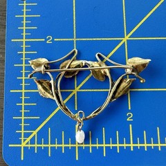 Antique Art Nouveau Seed Pearl Gold Filled Sash Pin Brooch Vine Wreath