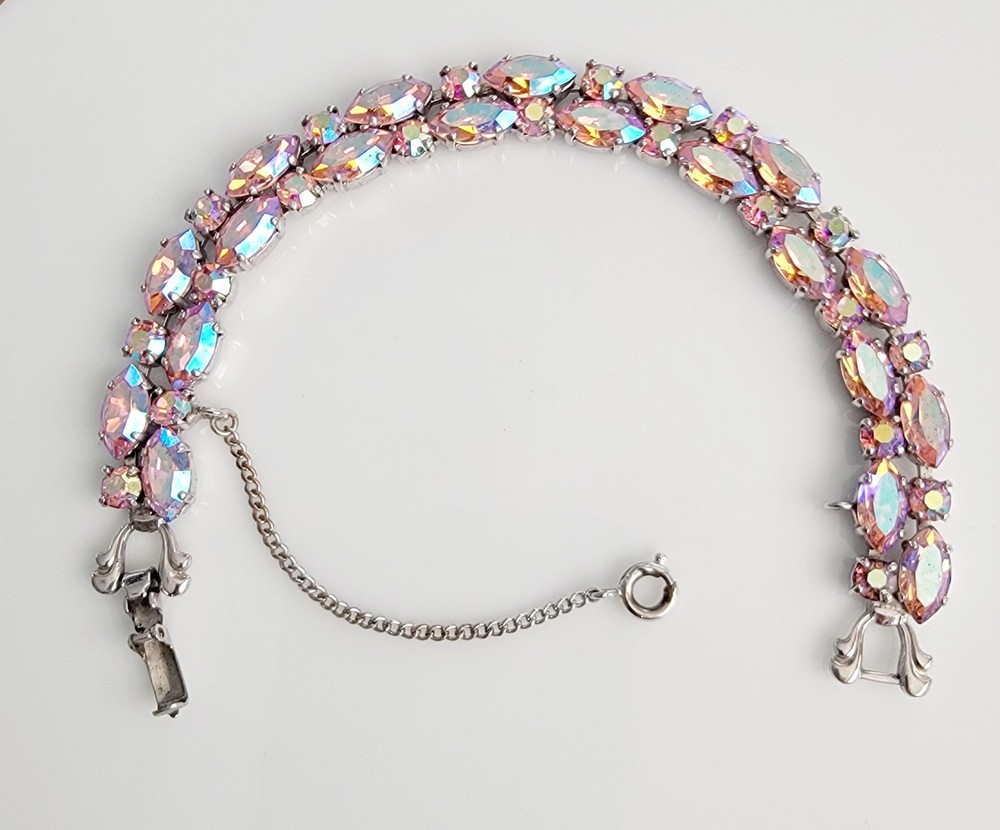 Vintage Sherman Signed Light Pink Aurora Borealis Rodium Plated Bracelet 6.5 In