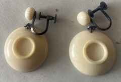Vintage Asian Japanese inscribed Plates Earrings Pair In Box Very Good Condition