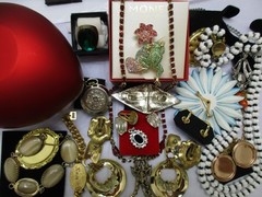 Vtg/Now/Deco/Jewelry Lot Locket Cameo 925 Box CROWN TRIFARI SWISS MONET+s/Signed