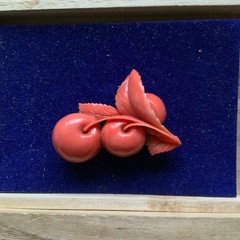 Japanese Red/Pink Coral Cherry Obi Clasp Obi-dome with Wooden Box Vintage