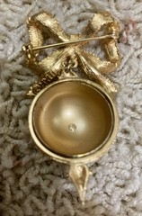 Vintage MYLU Christmas Tree Ornament Brooch Pin Gold Tone