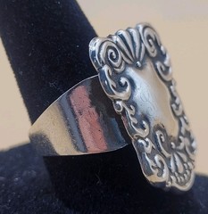 Vintage Sterling 925 Repousse Scrollwork Shield Panel Adjustable Ring Size 6.5
