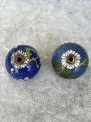 Lot Of 2 Vintage Large Chinese Cloisonne Enamel Focal Bead with Flowers 1 1/2”
