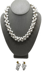 Vintage Lady Remington White Beaded Collar Necklace Earring Set Signed LR 19”