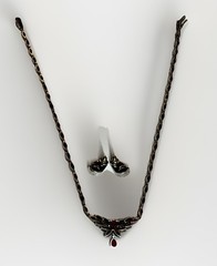 Women’s Garnet Necklace Set 925 Sterling Silver 17.75 “ & Matching Earrings