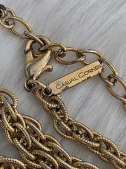 Vintage Casual Corner Gold Tone 34″ Long Chain Necklace Celtic Pendant Dangle