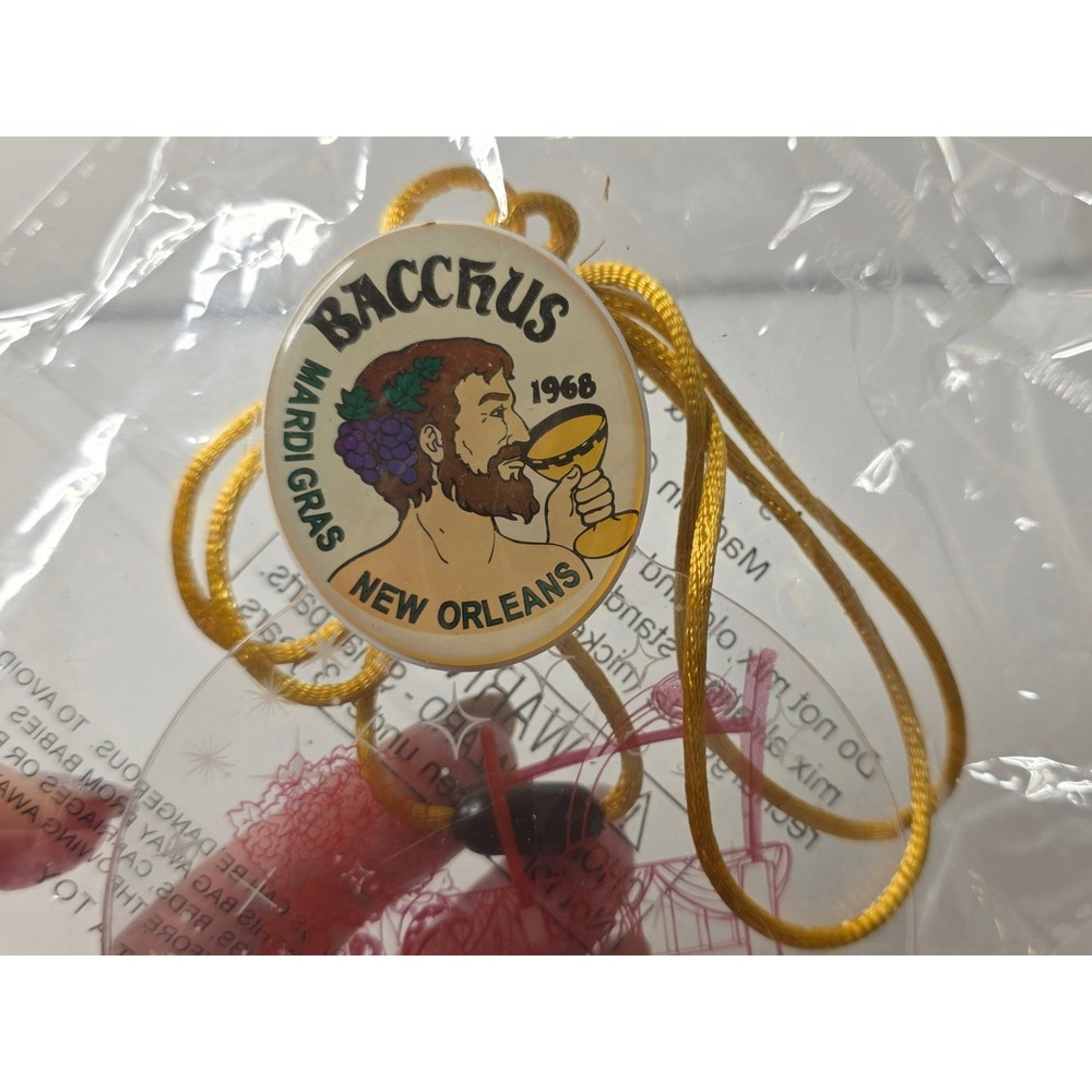 Vintage Bacchus Mardi Gras Necklace New Orleans 1968 New Sealed Souvenir