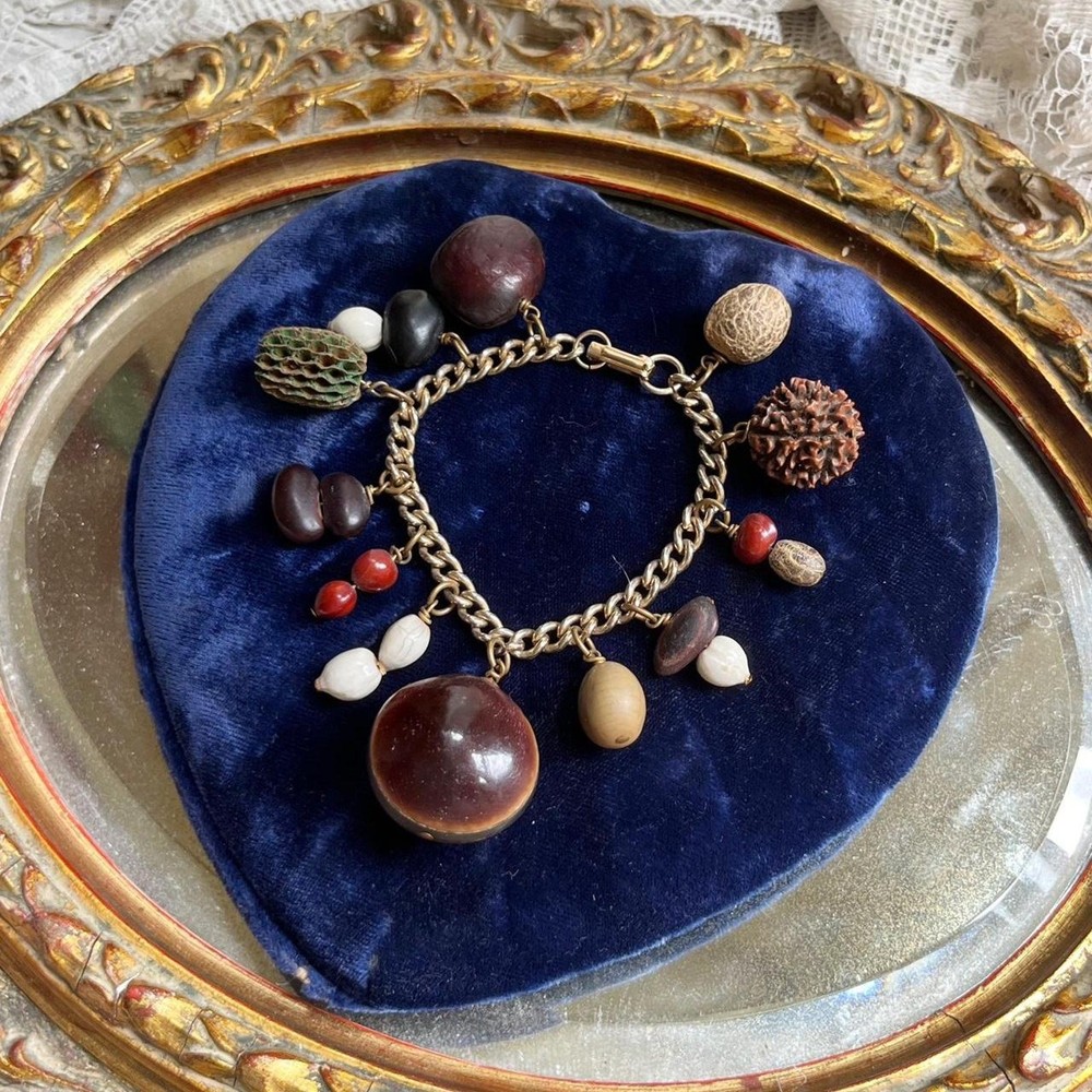 Vintage 1950s 1960s Assorted Nuts & Seeds Kitschy Chunky Charm Bracelet