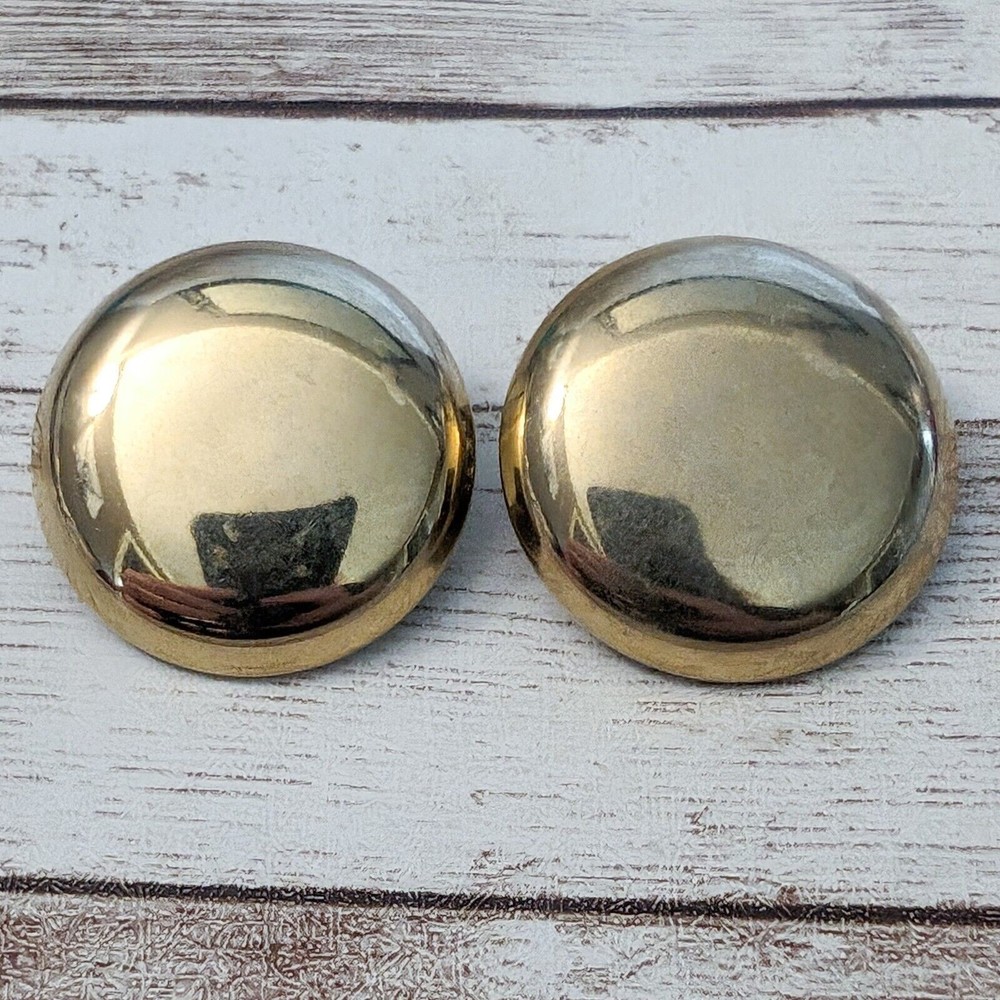 Vintage Clip On Earrings – Gold Tone Just Under 1 & 1/8″ – Marks & Loose Clip