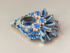 Vintage Verified JULIANA D&E Blue Two Toned Brooch/Pendant Bracelet Earring Set
