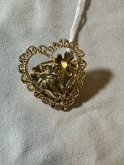 Lot of (7) Vintage Brooches Various Designs/Styles/Shapes/Colors Fashion Jewelry