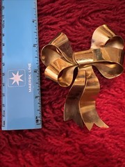 Vintage Gold Tone Extra Large Ribbon Bow Brooch