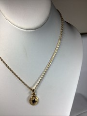 Vintage 18″ Cable Chain Oval Faux Amethyst Pendant Gold Tone Necklace NN36