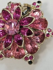 Vintage Figural Fucshia Pink Rhinestone Brooch Pin Signed EDLEE Clip On Earrings