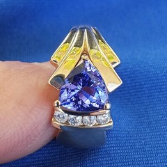 Original EARTH MINED TANZANITE DIAMOND Engagement Ring 14K GOLD Design Solitaire