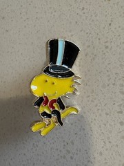 (Set Of 8) Snoopy Peanuts Brooch With Butterfly Clutch Metal Pin Back