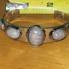 Vintage Howlite Cabochon Cuff Bracelet Silver Tone Southwestern Boho