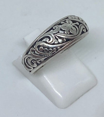 Vintage rings made of 925 silver, Size 9.25 . Weight 3.51 g.Jewelry from Ukraine