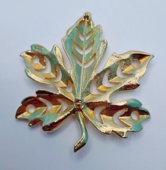Vintage Maple Leaf Articulated Leaves Shiny Gold Tone Large Brooch Pin