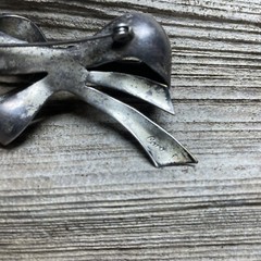 Vintage Signed CORO Silver Plated Metal Bow 2.5” Brooch Pin Costume Jewelry