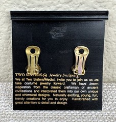 Vintage Two Sisters Medici Orange & Gold Tone Clip On Earrings Lauren & Leah 2″