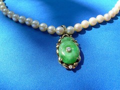 Original EARTH MINED JADEITE JADE DIAMOND Deco Pendant Vintage SOLID 14K GOLD