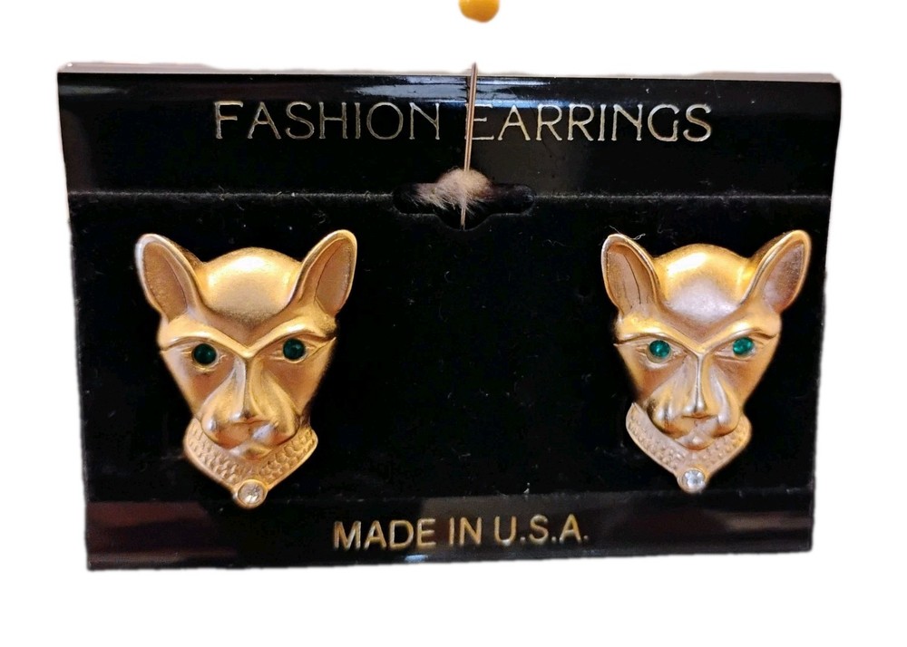Stunning VTG 1980’s “Jackie Collins” Gold Tone Panther Clip-On Earrings