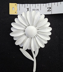 Vintage White Double Layered Daisy Flower Brooch Pin with Stem 2″ Mod 60s Retro