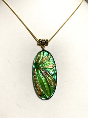 NEW LISTING*RARE ART-DECO IRIDESCENT CZECH GLASS DRAGONFLY NECKLACE.Peacock.g